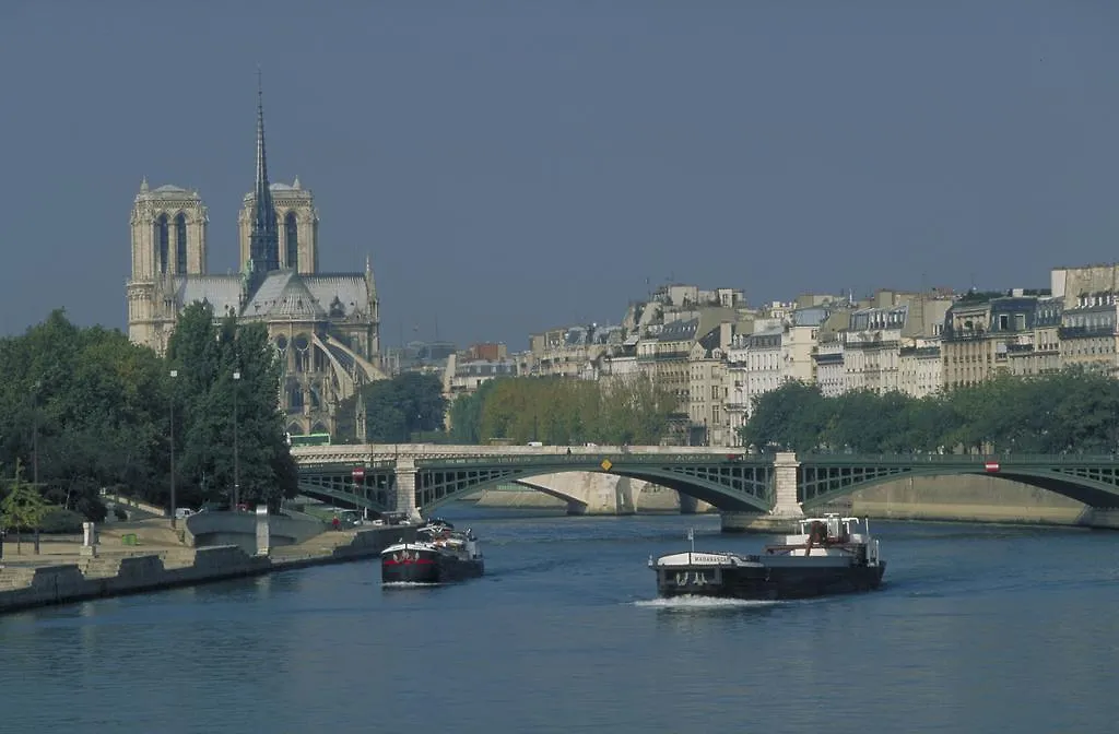 Ibis Paris Tour Eiffel Cambronne 15Eme Hotel