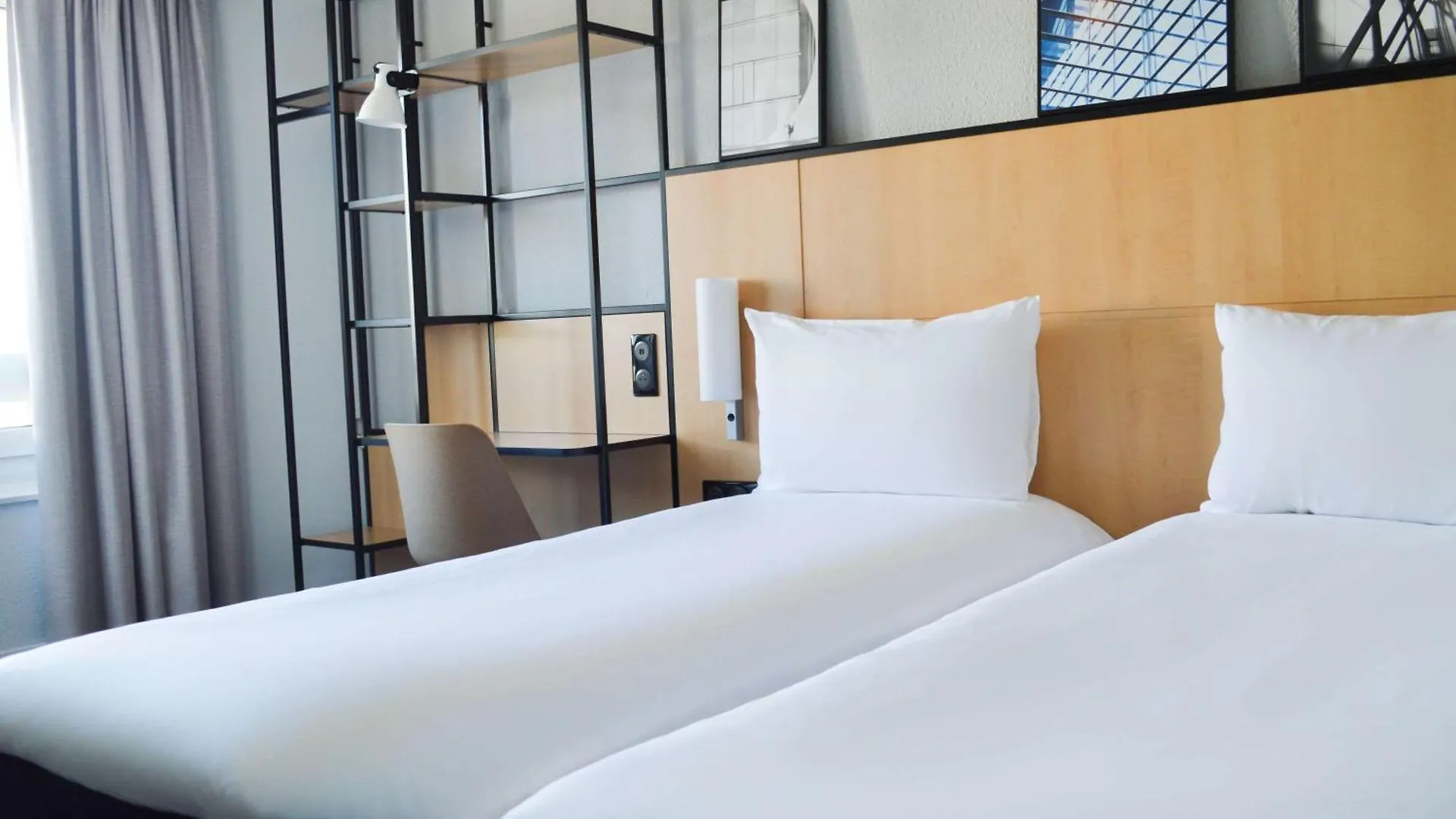 Hotel Ibis Paris Tour Eiffel Cambronne 15ème 3*,